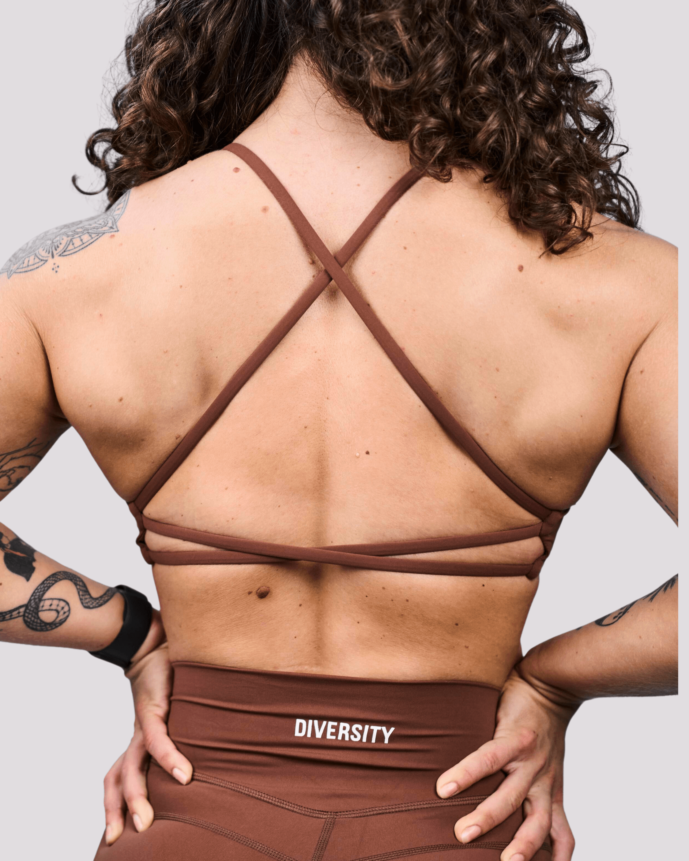 Divine Cross Bra - Diversitywear.dk