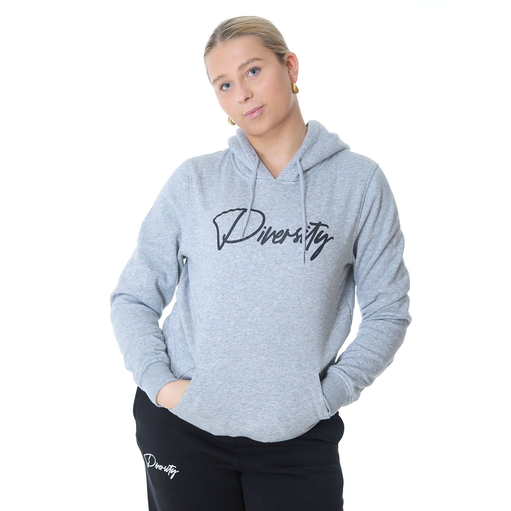 Diversity Signature Hoodie - Grå