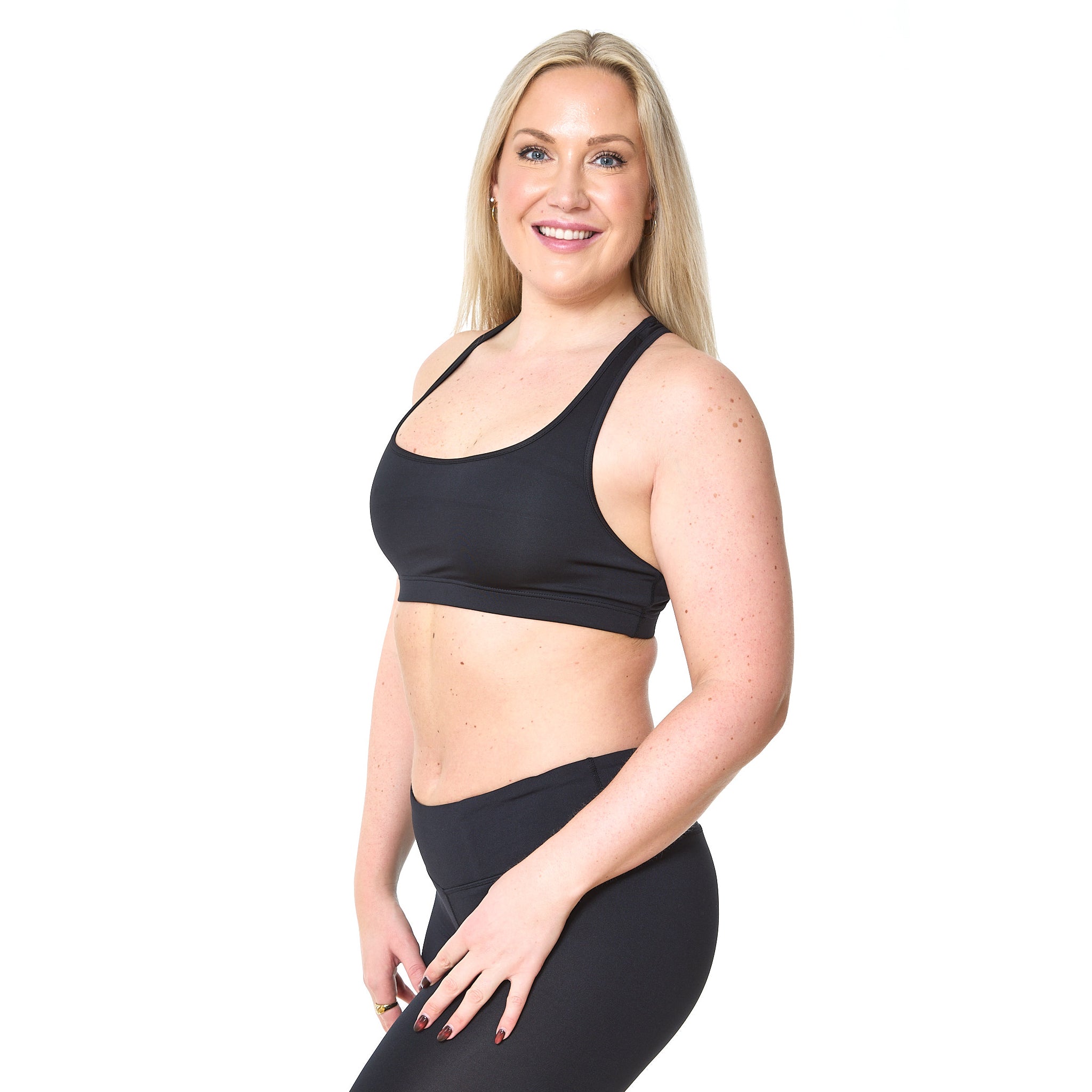 Uniform Sports Basic Line – Performance Sports Bra / Sort